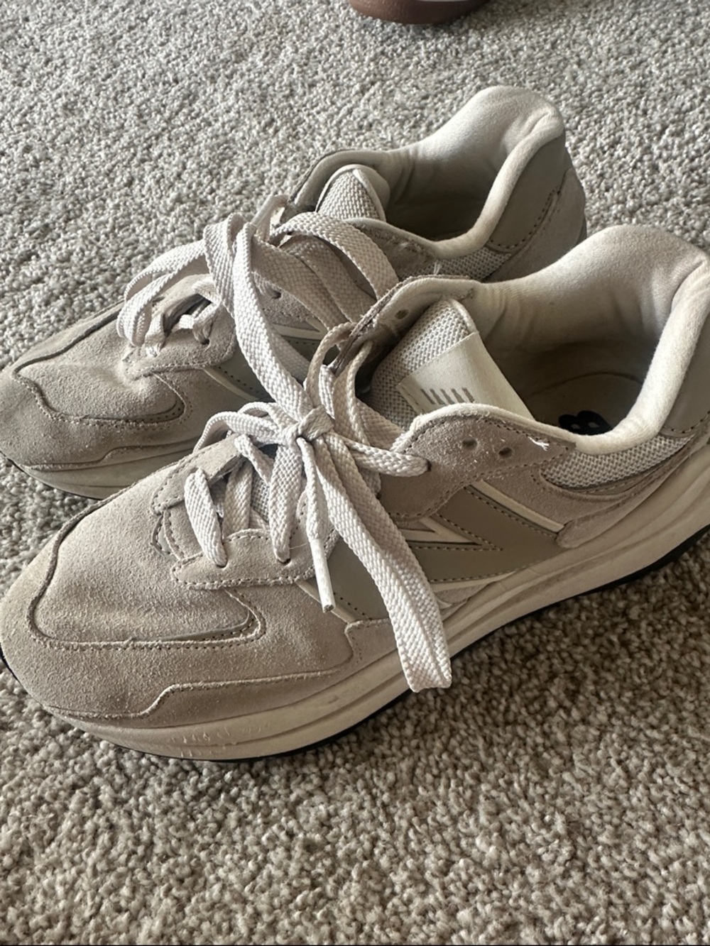 New Balance 57/40 women's 9
